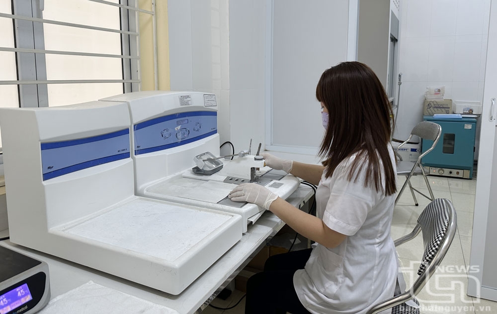 Bệnh viện Gang thép Thái Nguyên đã đầu tư nhiều thiết bị y tế hiện đại phục vụ công tác khám, chữa bệnh, trong đó có máy siêu âm 4D, hệ thống máy xét nghiệm tự động...
